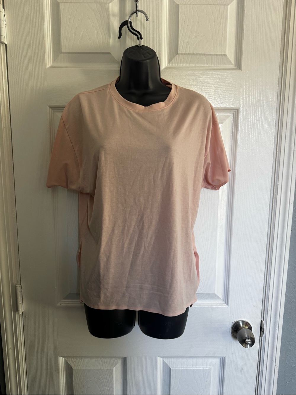 Uniqlo Pale Pink T‑Shirt